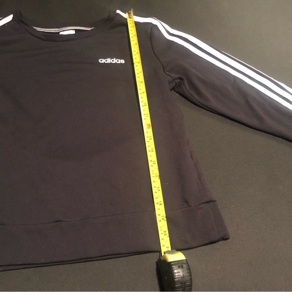 Adidas ladies crop sweatshirt - Picture 2 of 6